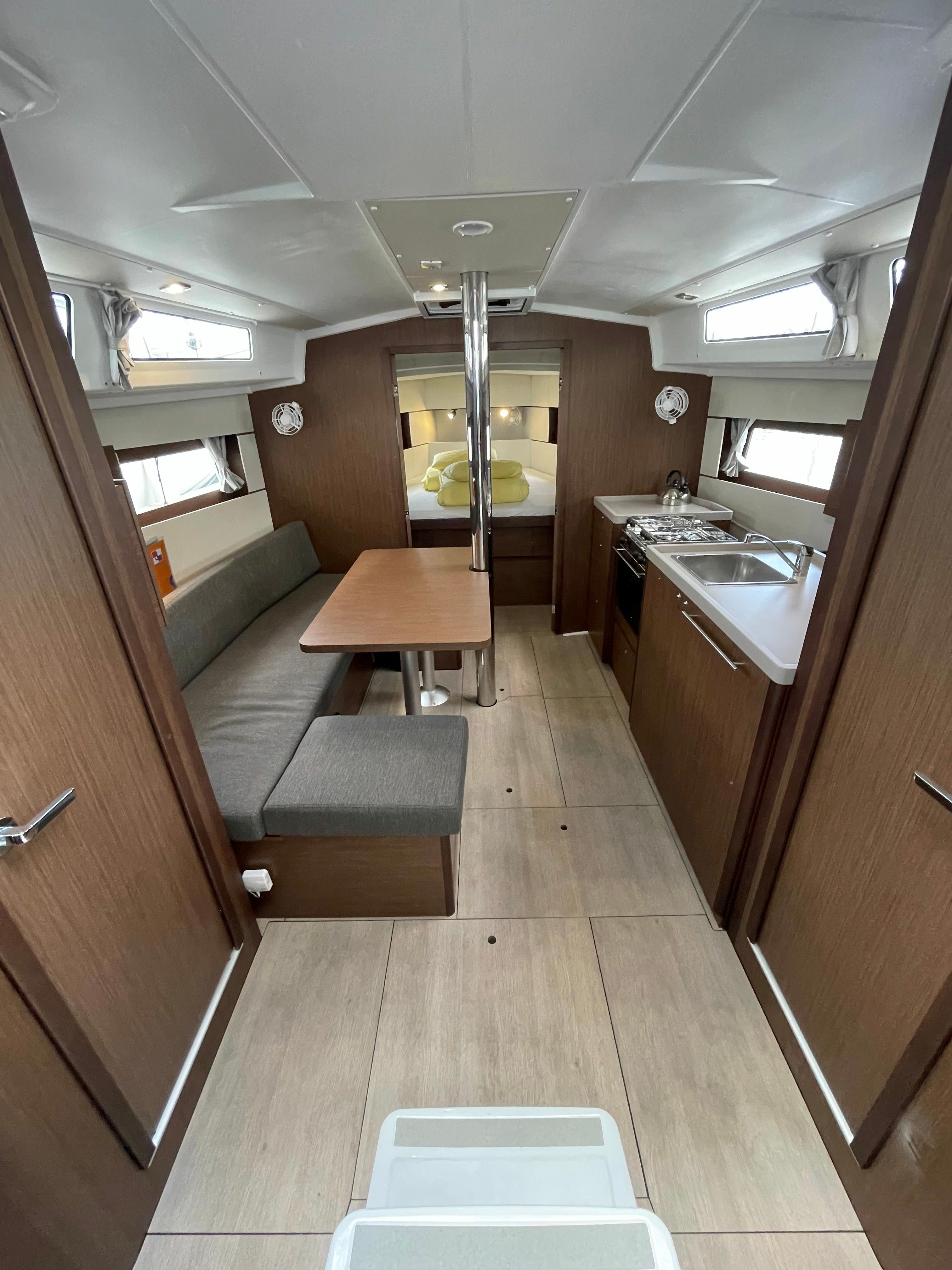 Beneteau Oceanis 38.1 | Cocco
