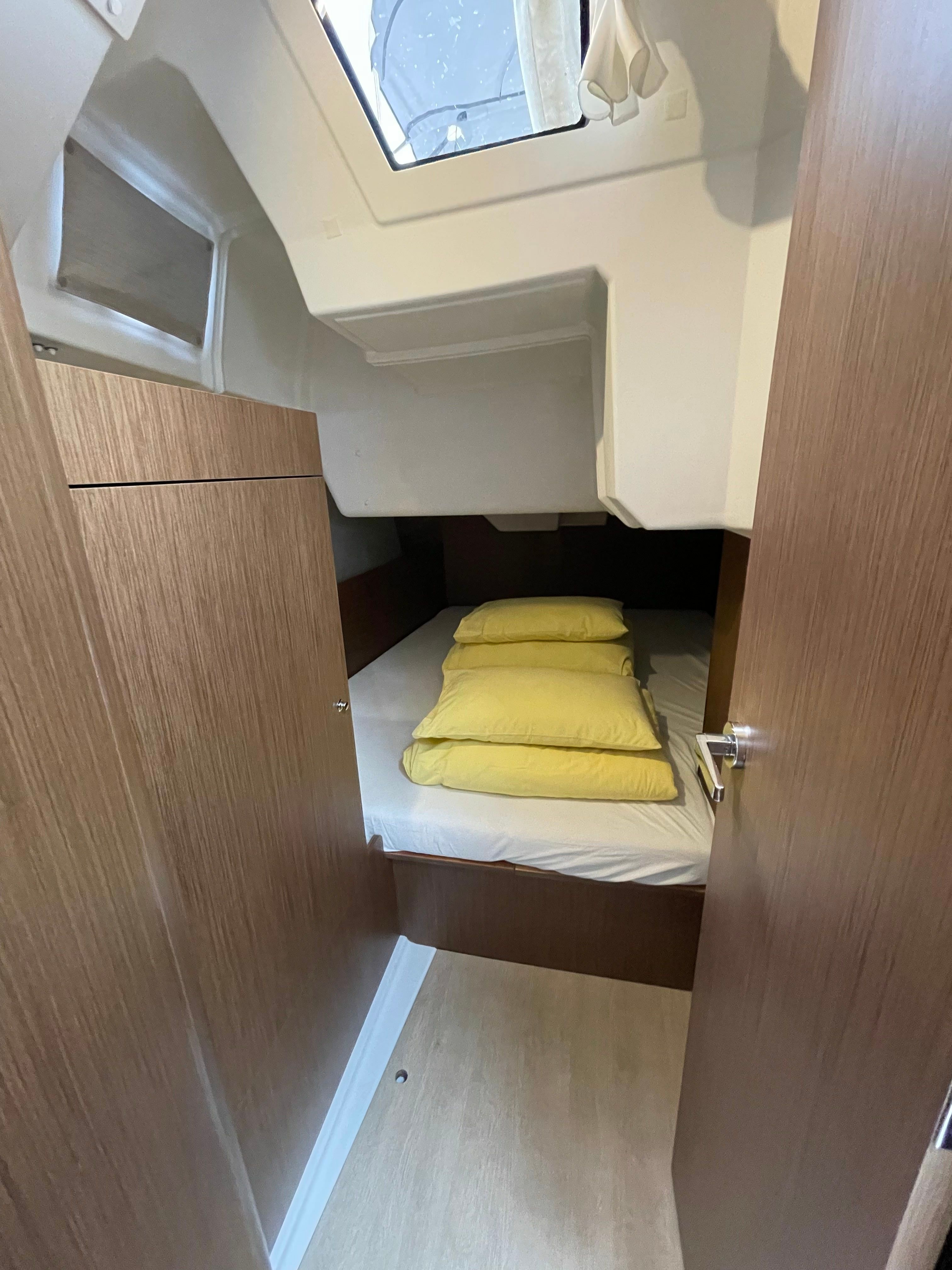 Beneteau Oceanis 38.1 | Cocco