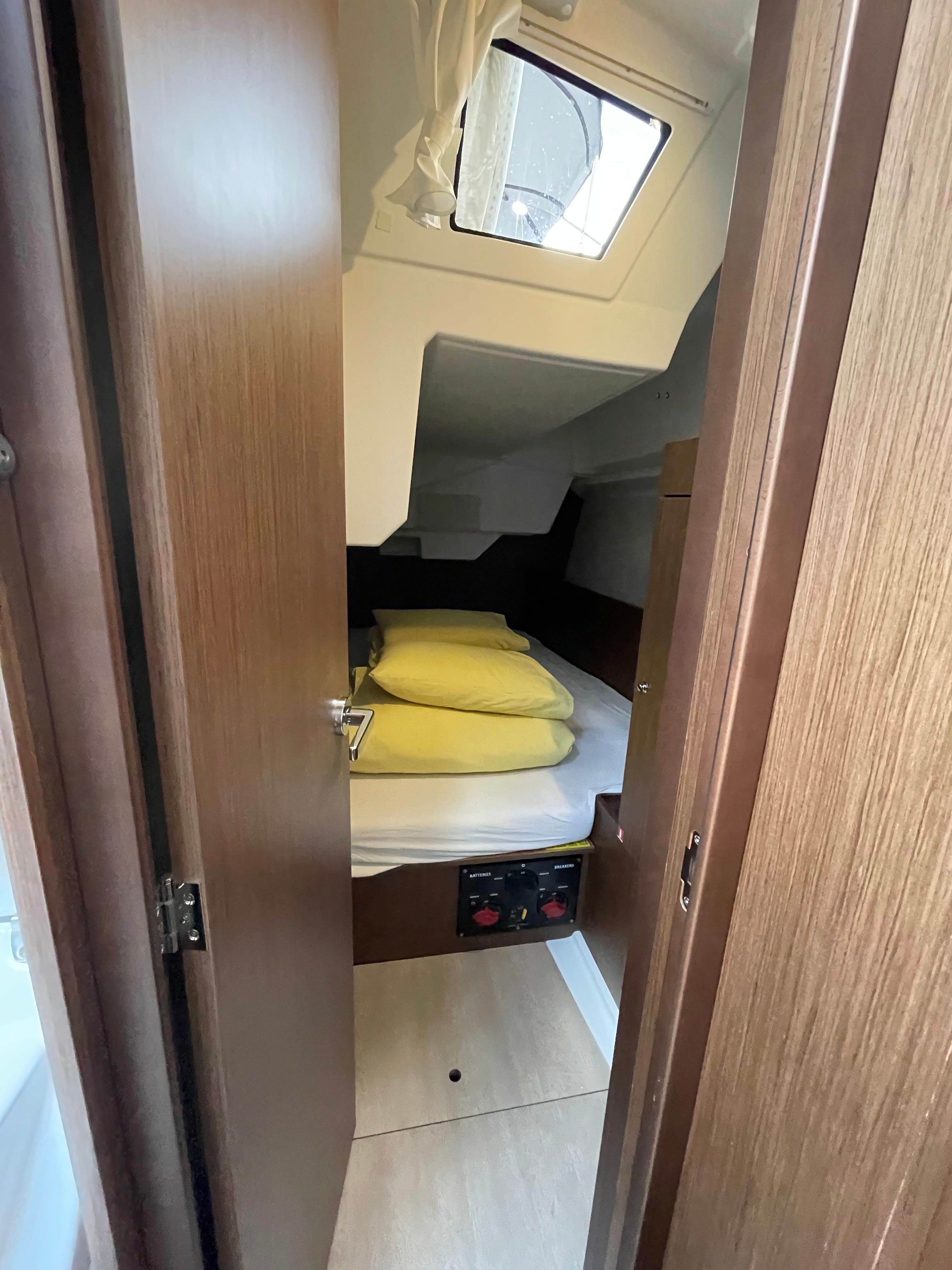 Beneteau Oceanis 38.1 | Cocco