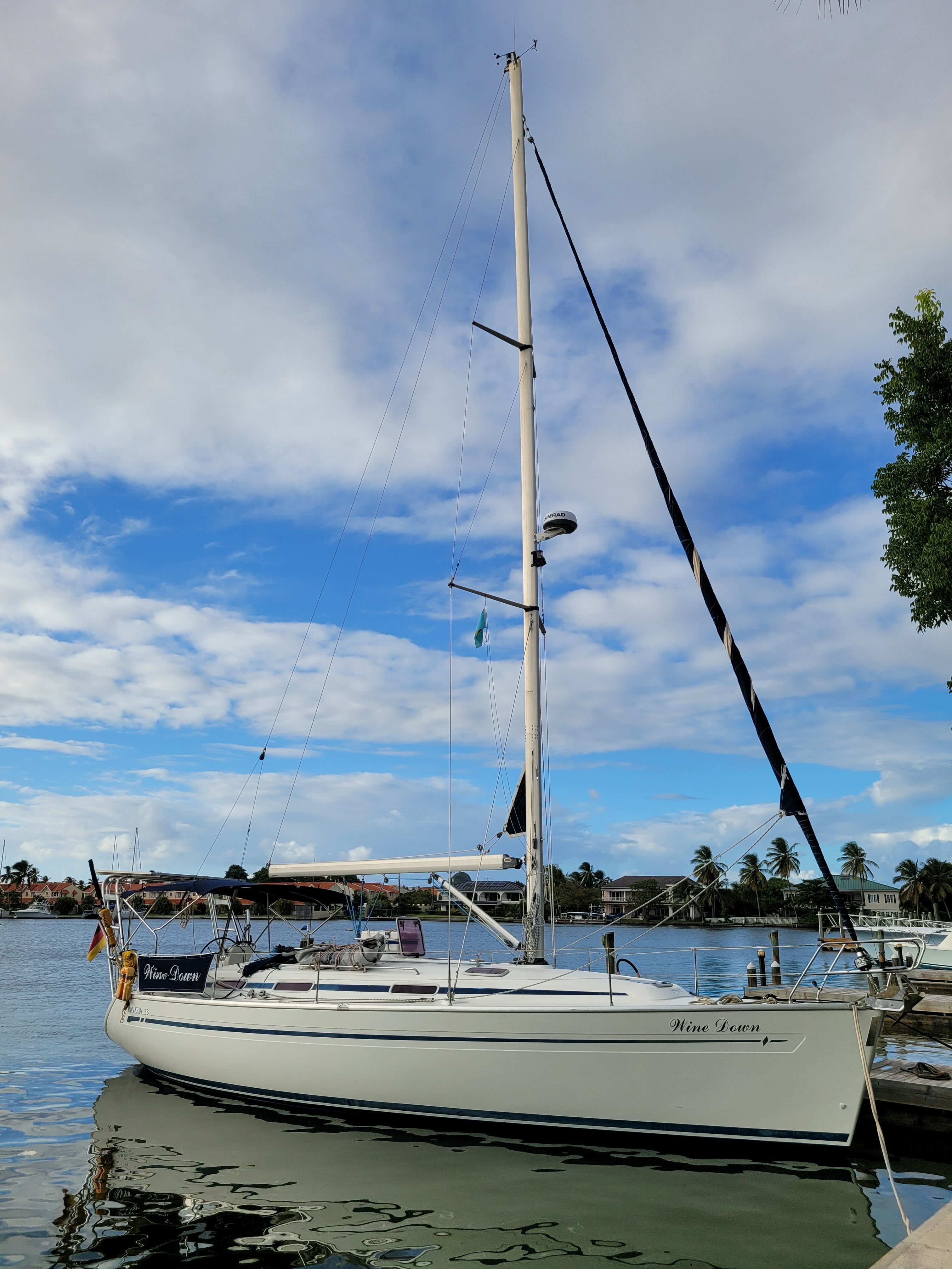 Bavaria 38 Cruiser | Wine Down