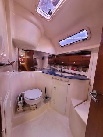 Bavaria 38 Cruiser | Wine Down