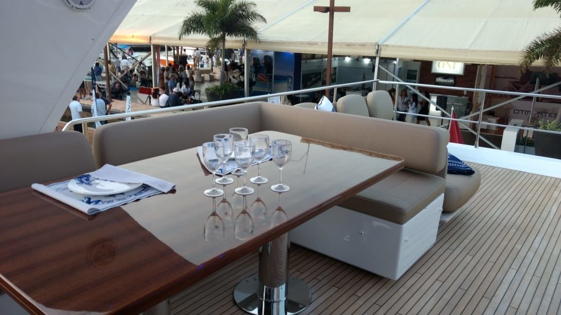 Azimut 66 | Carpe Diem