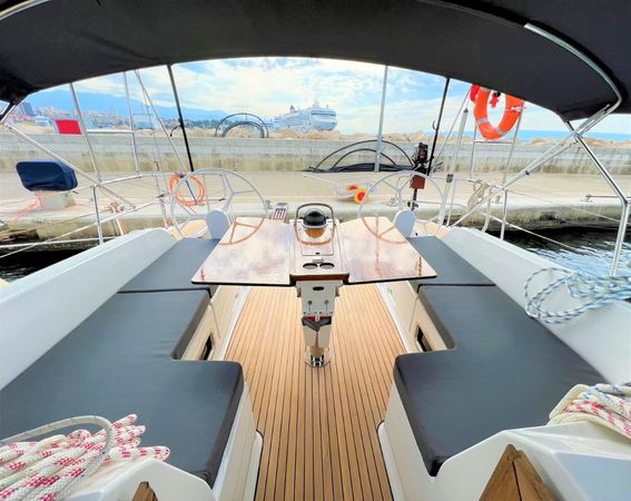 Bavaria Cruiser 46 | Sunset Breeze