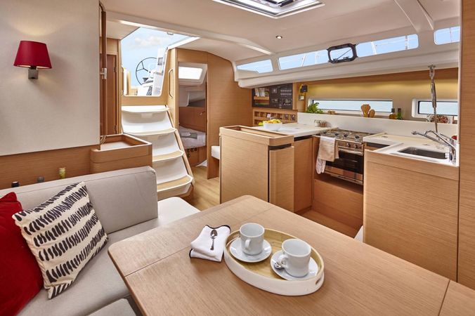 Jeanneau Sun Odyssey 440 | Capella