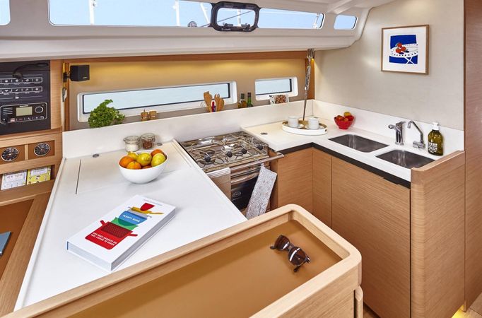 Jeanneau Sun Odyssey 440 | Capella