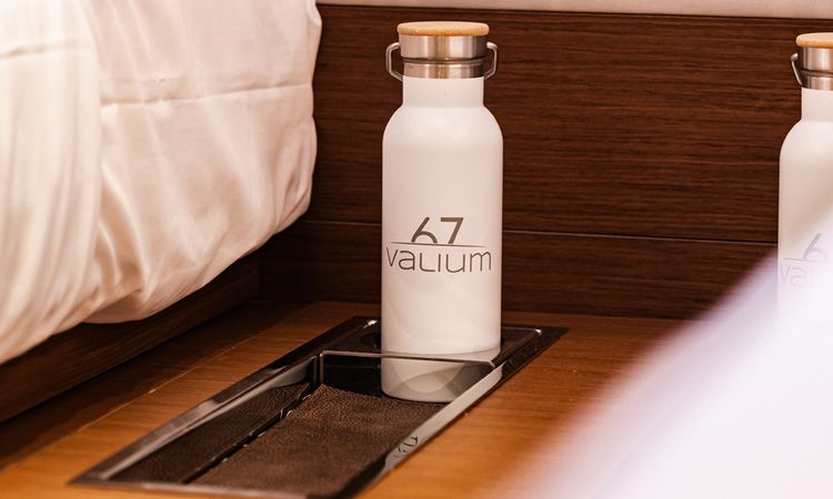 Lagoon Sixty 7 | Valium 67