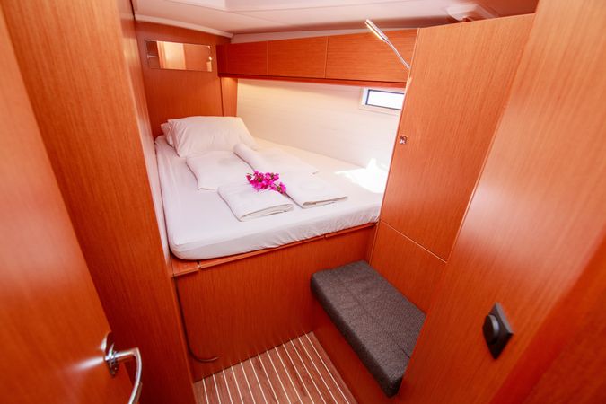 Bavaria Cruiser 46 | Jenga