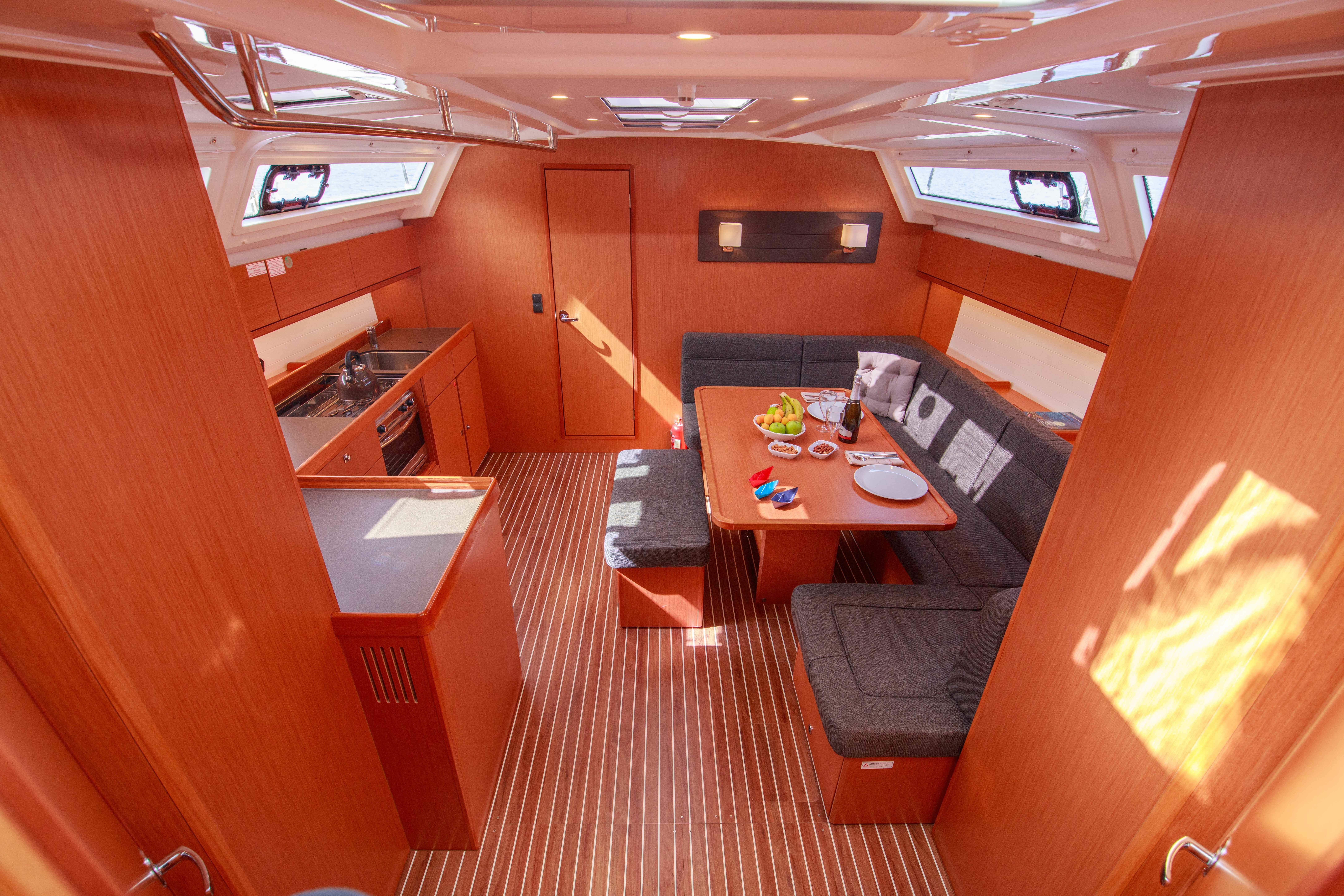 Bavaria Cruiser 46 | Jenga