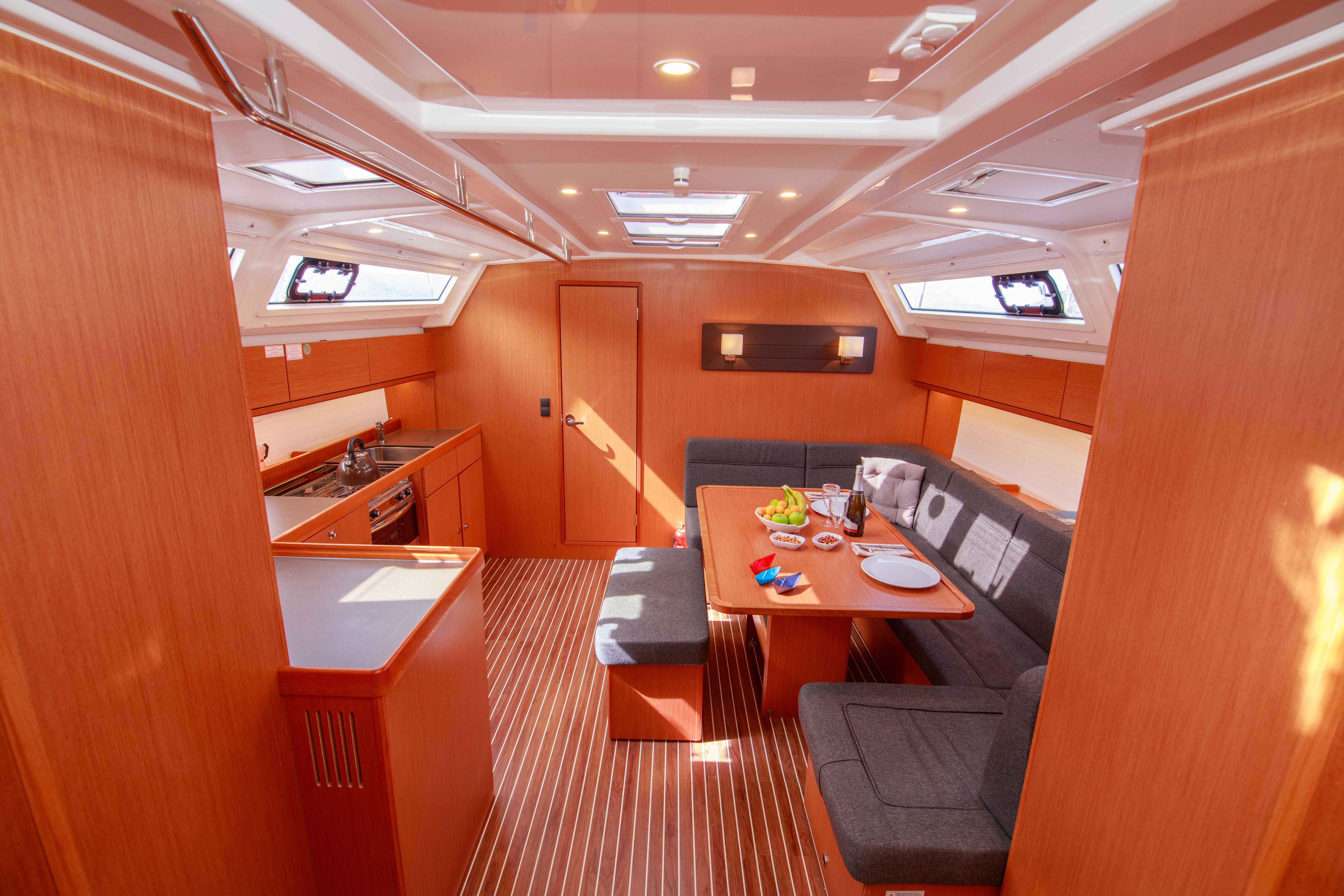 Bavaria Cruiser 46 | Jenga