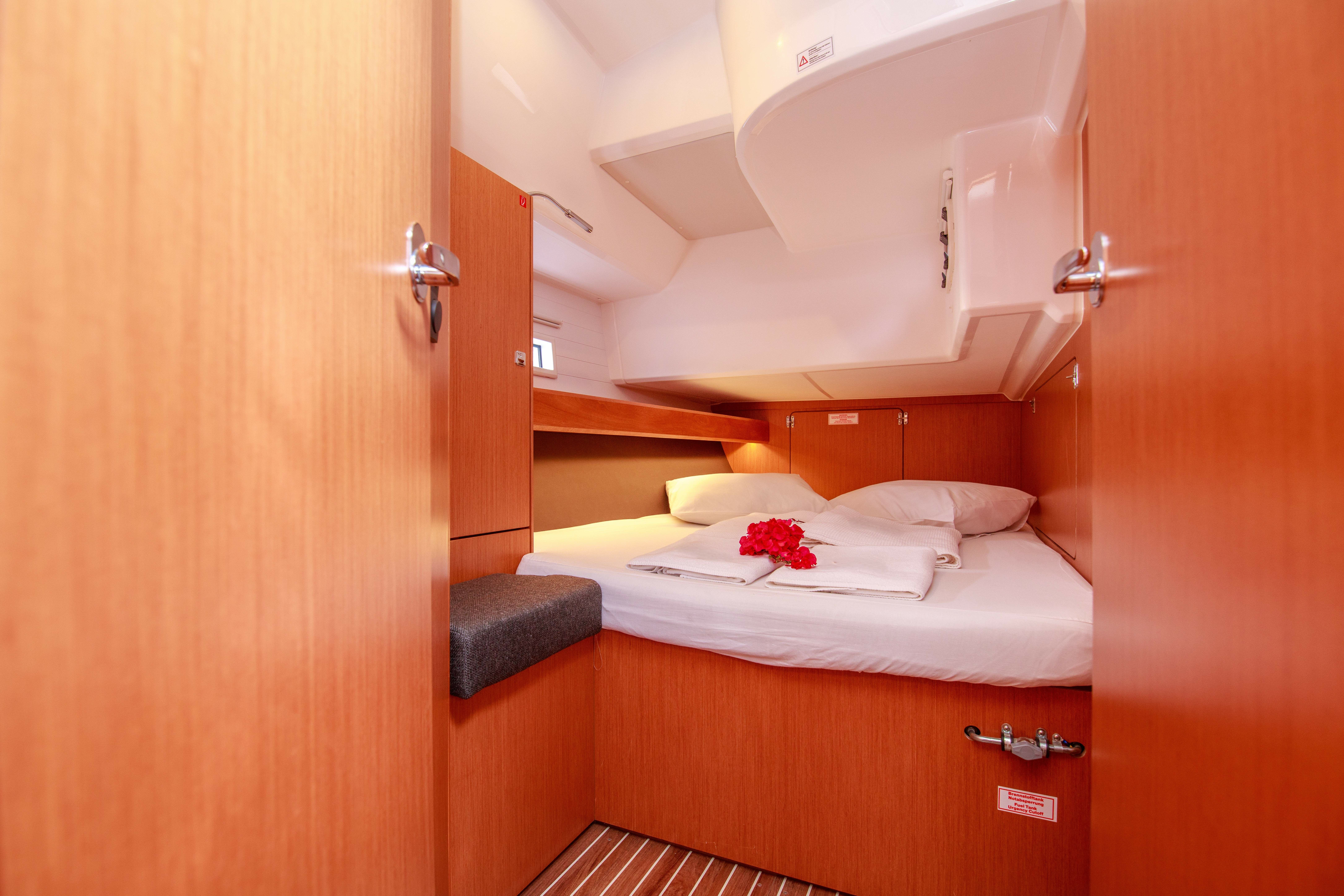 Bavaria Cruiser 46 | Jenga