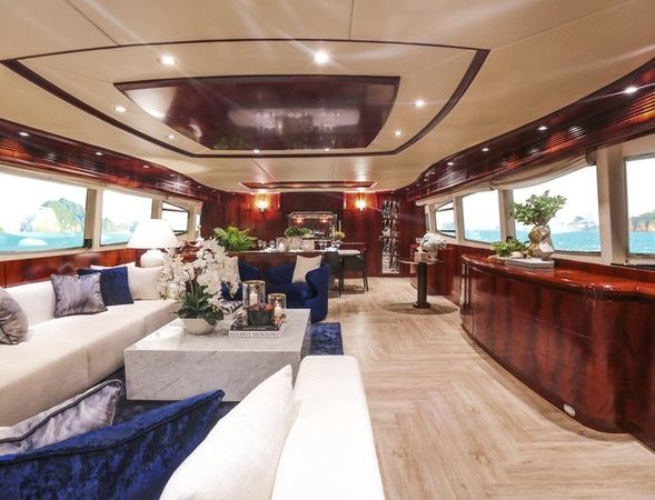 Astondoa 102 GLX | For your eyes only
