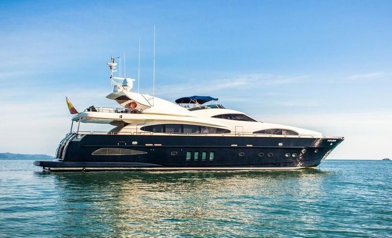 Astondoa 102 GLX | For your eyes only