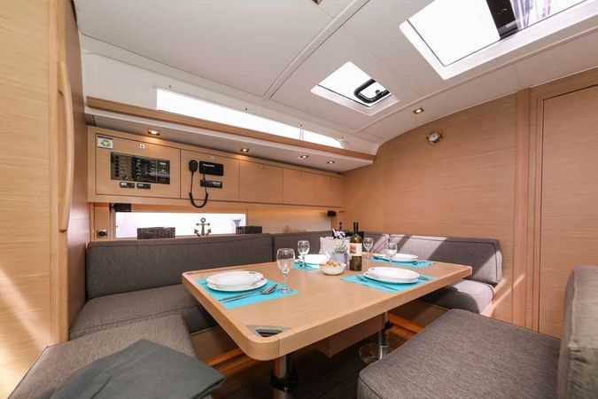 Dufour 470 | Bellatrix