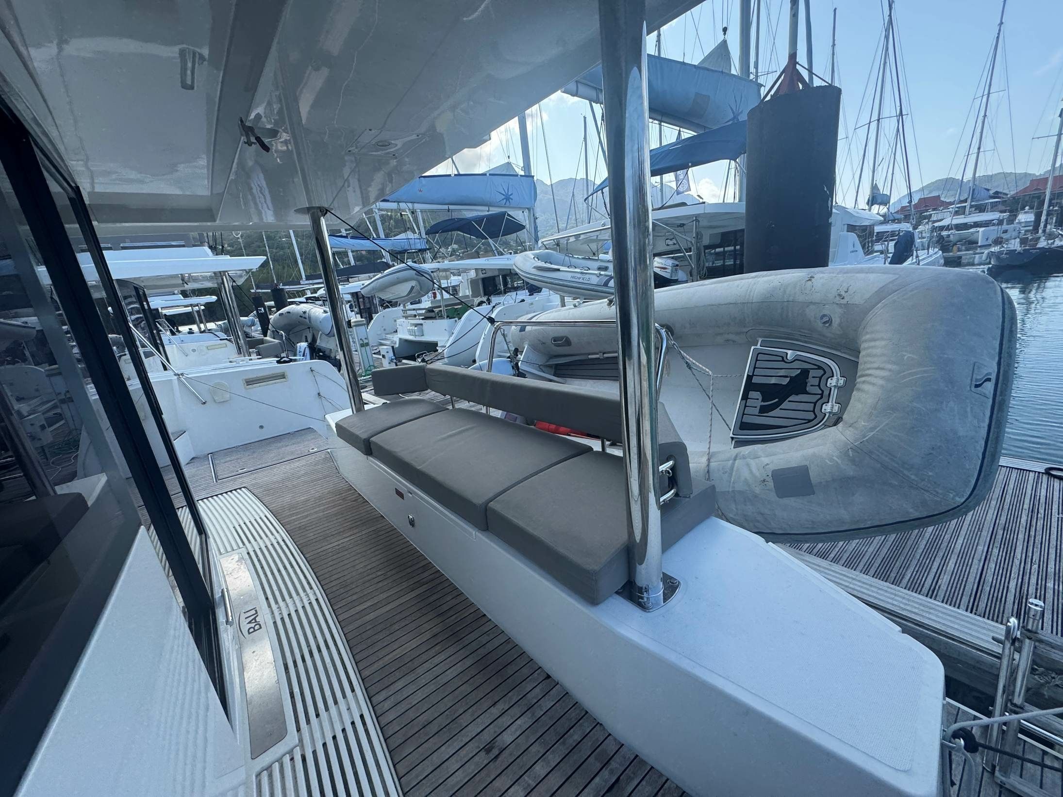 Bali 4.4 | Beau Loup