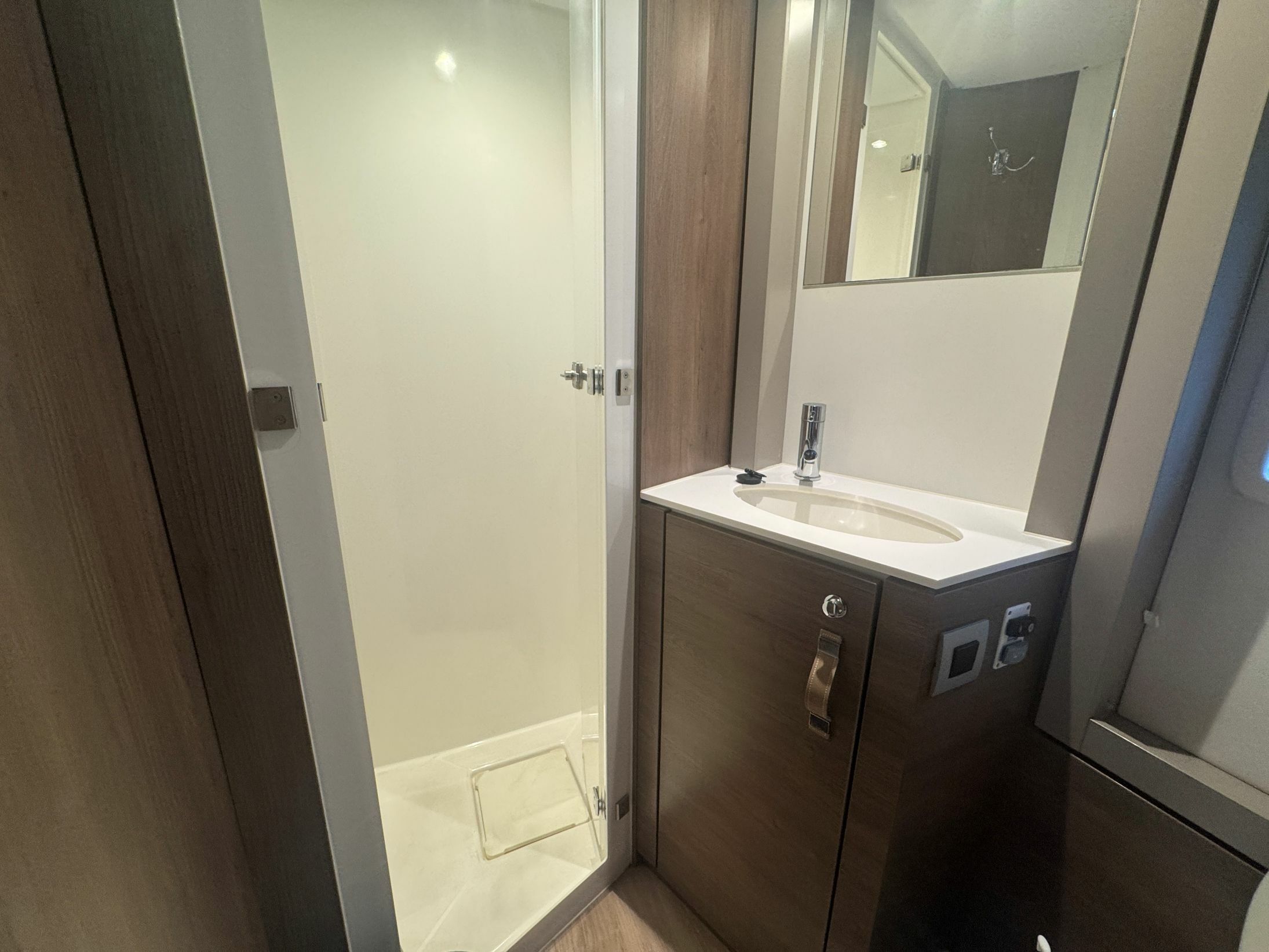 Bali 4.4 | Beau Loup