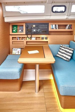 Jeanneau Sun Odyssey 490 | Corcho 16