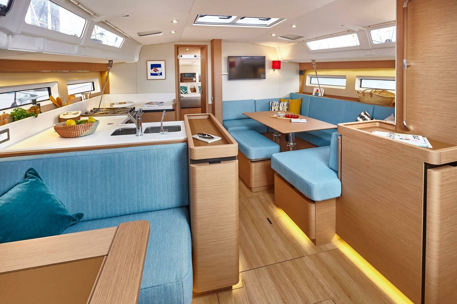 Jeanneau Sun Odyssey 490 | Corcho 16