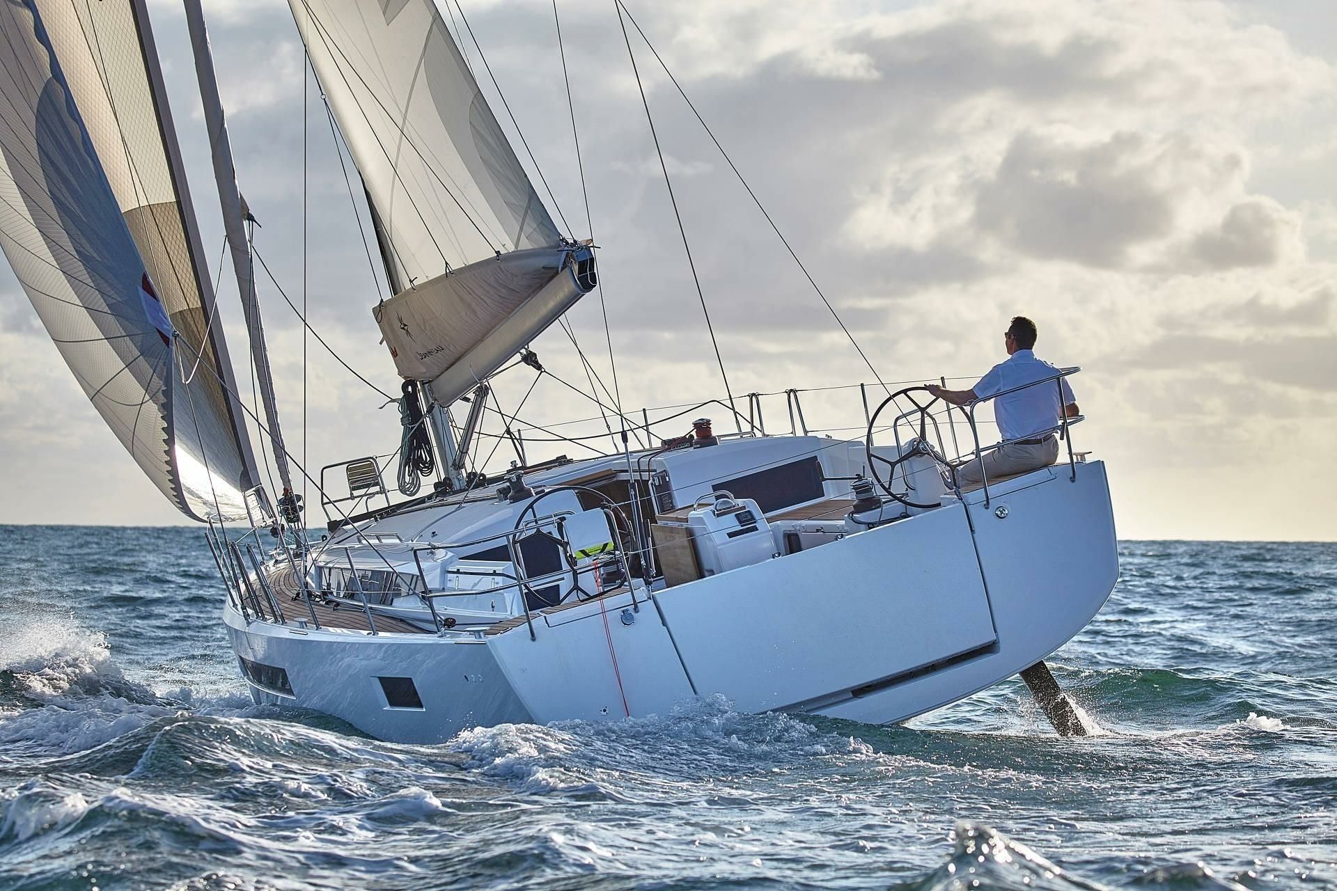 Jeanneau Sun Odyssey 490 | Corcho 16