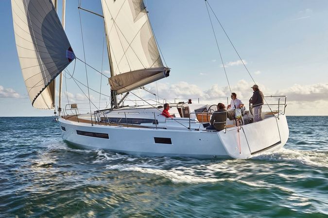 Jeanneau Sun Odyssey 490 | Corcho 16