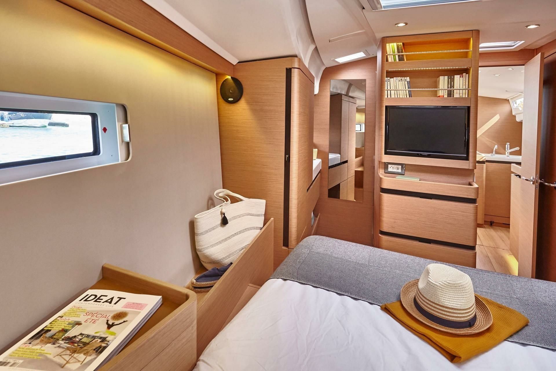 Jeanneau Sun Odyssey 490 | Corcho 16