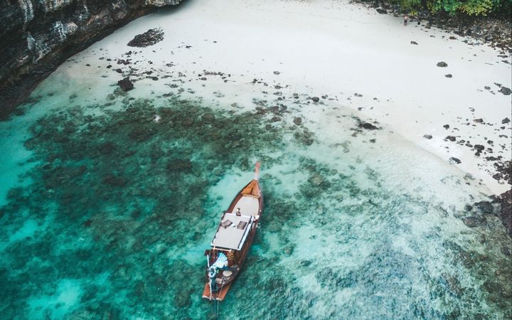 Custom Built 40 | Blue Voyage Oriental