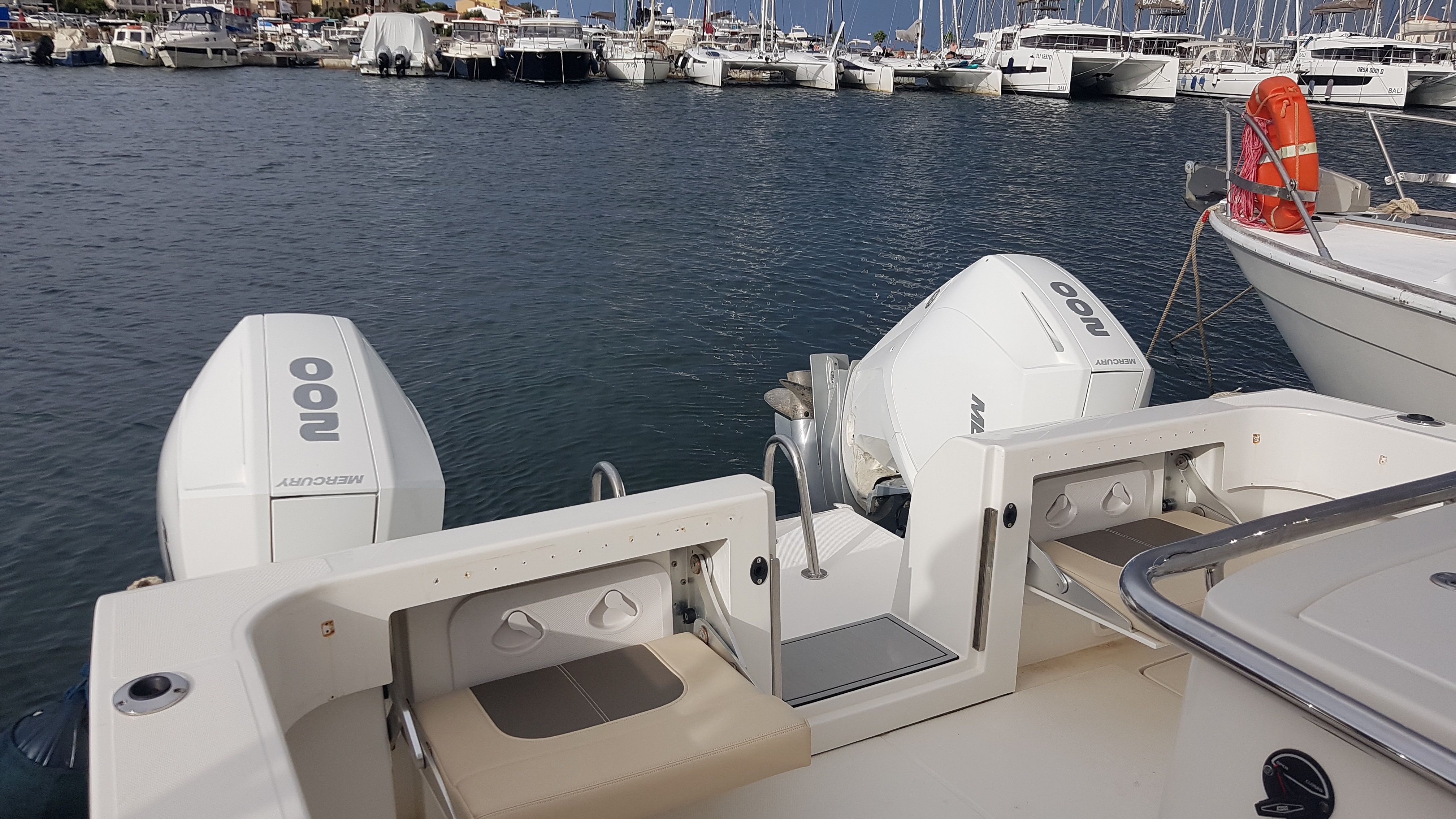 Aquila 28 Molokai | Eagle 1