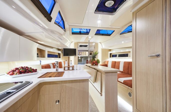 Northman Maxus 34 | Serifos