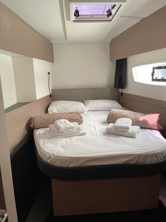 Fountaine Pajot Astrea 42 | Argo 1