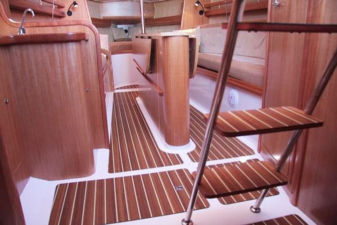 Northman Maxus 28 | Kea