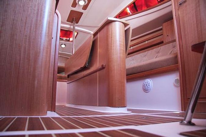 Northman Maxus 28 | Kea