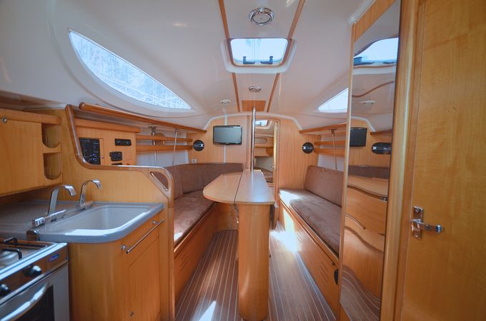 Northman Maxus 33 | 15