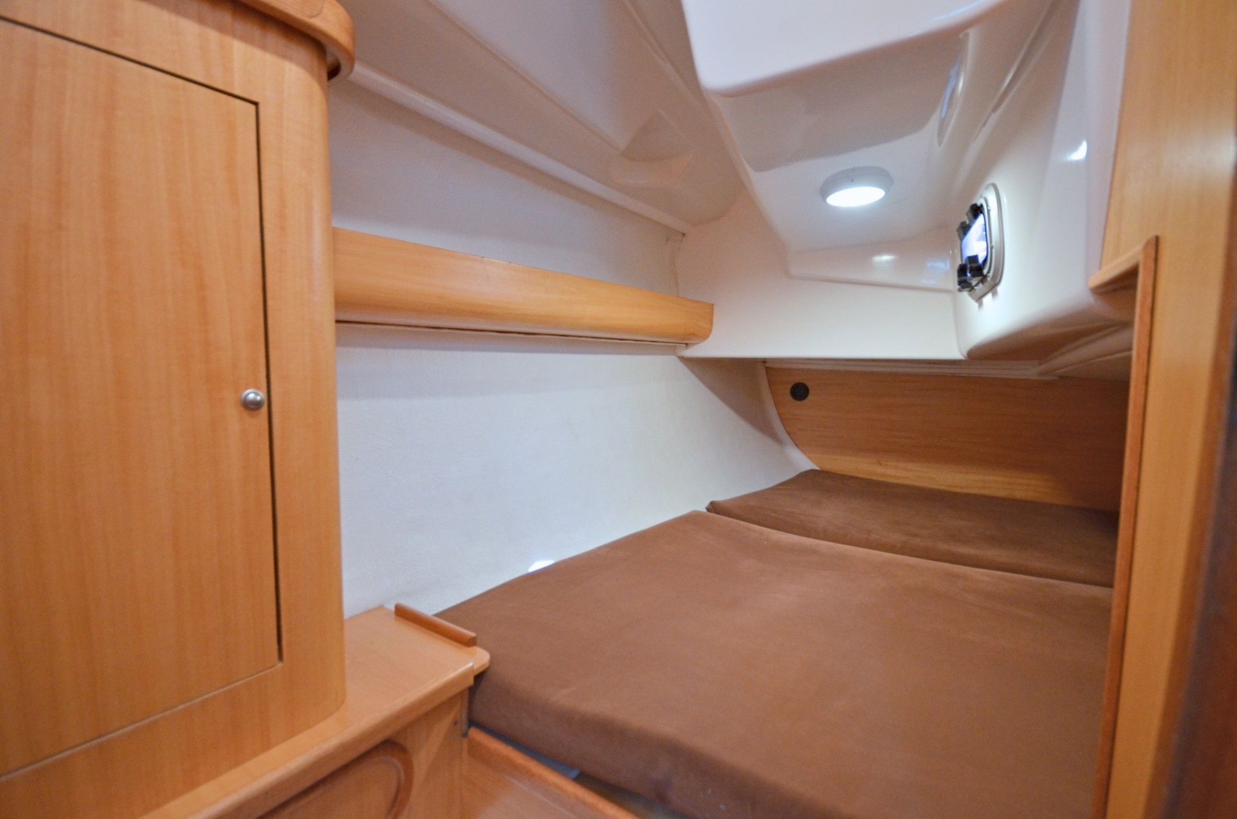 Northman Maxus 33 | 15