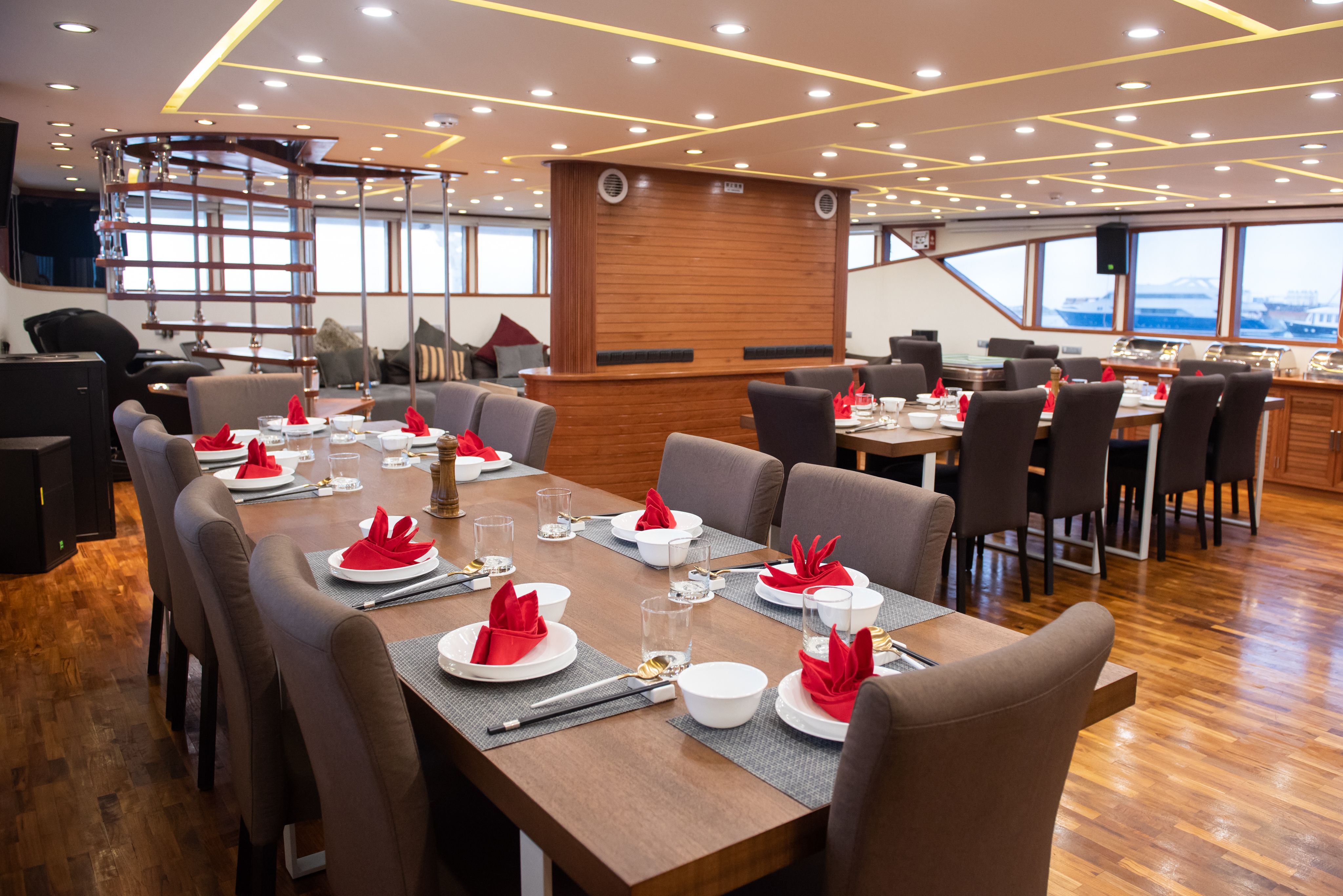 Custom Built 122 | Princess Ulua