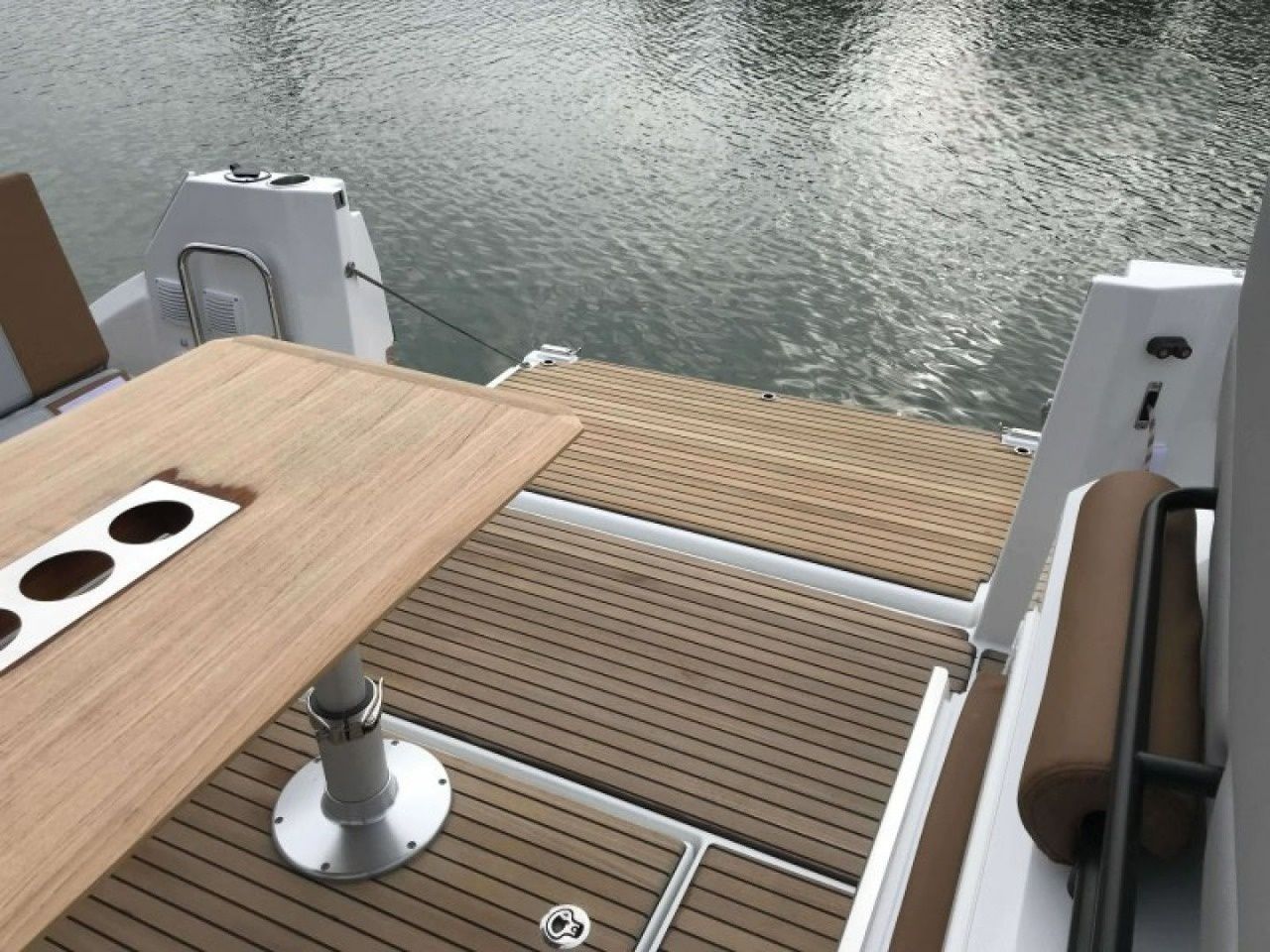 Beneteau Flyer 9 Spacedeck | Aventure