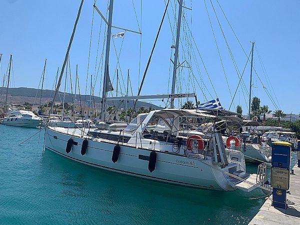 Beneteau Oceanis 45 | Callidora