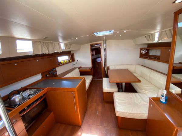 Beneteau Oceanis 45 | Callidora