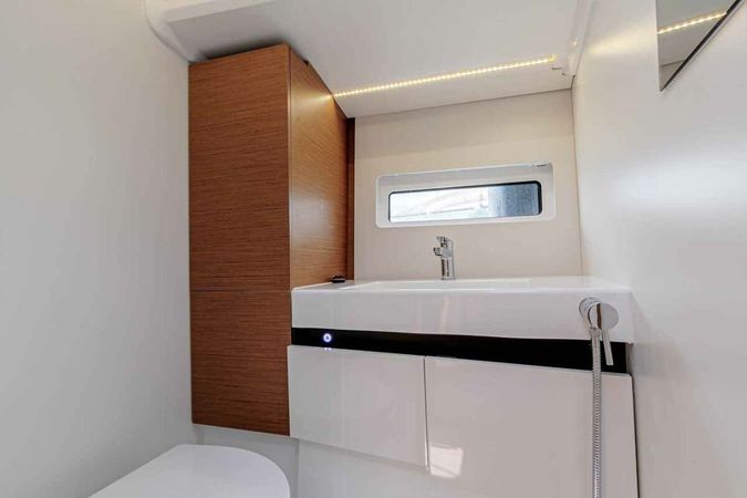Jeanneau Sun Odyssey 490 | Magellan