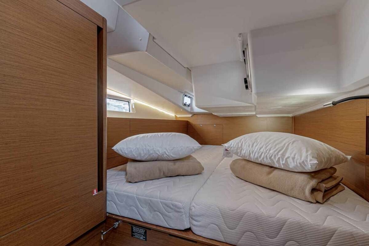 Jeanneau Sun Odyssey 490 | Magellan
