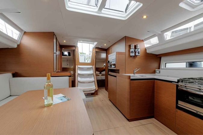 Jeanneau Sun Odyssey 490 | Magellan