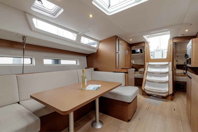 Jeanneau Sun Odyssey 490 | Magellan