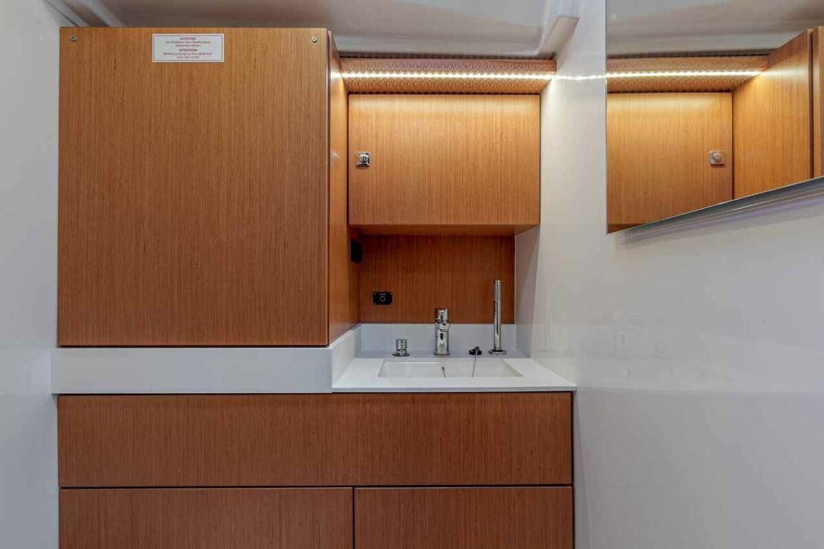 Bavaria C45 | Kayleigh