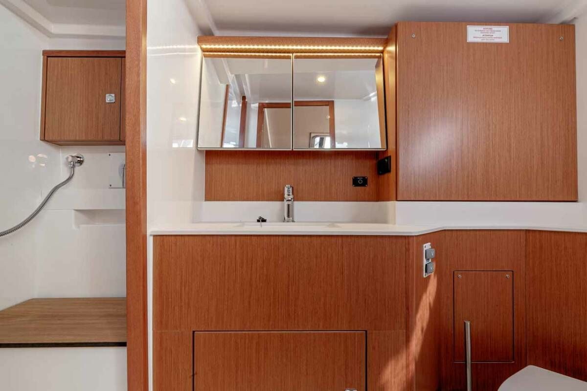 Bavaria C45 | Kayleigh