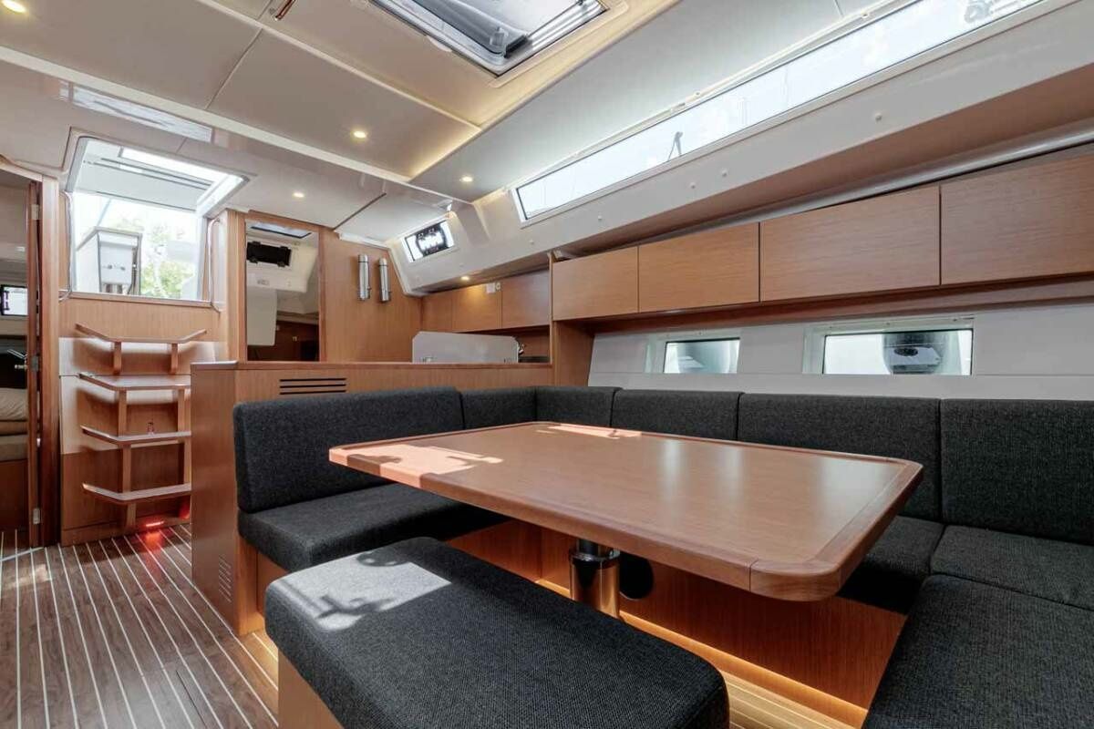Bavaria C45 | Kayleigh