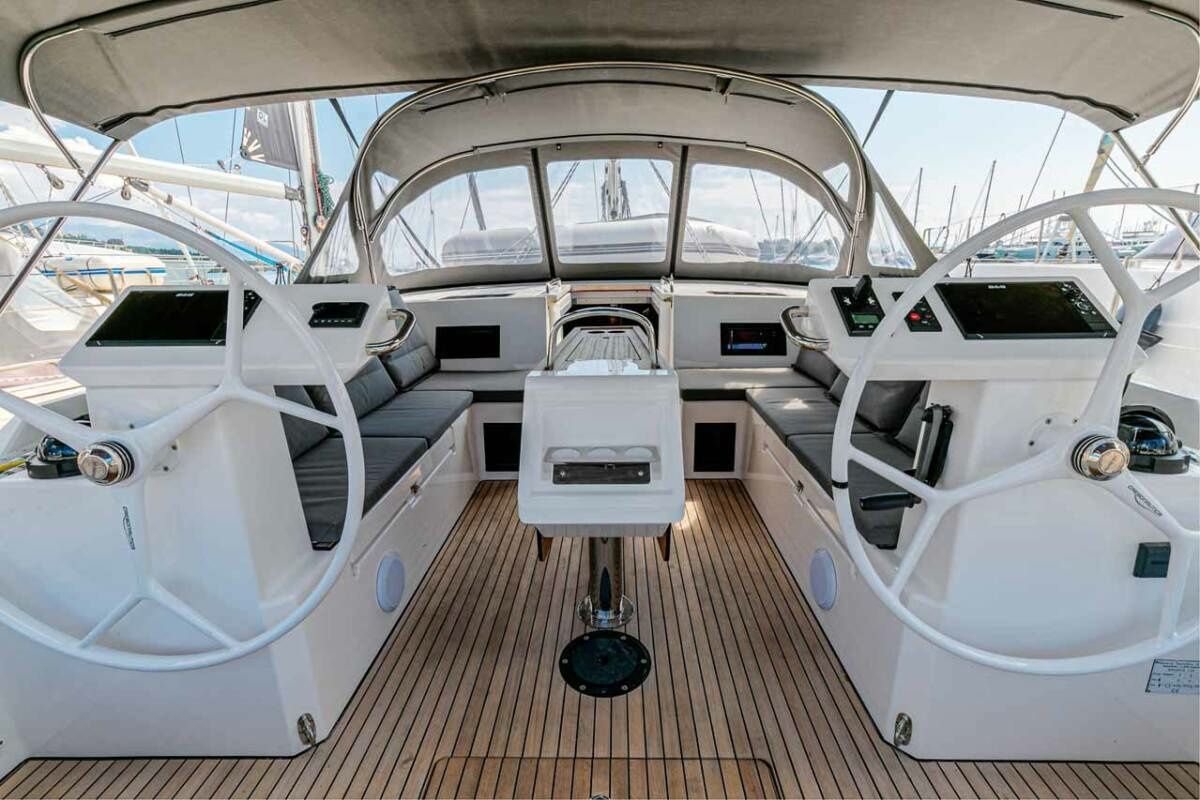 Bavaria C45 | Kayleigh