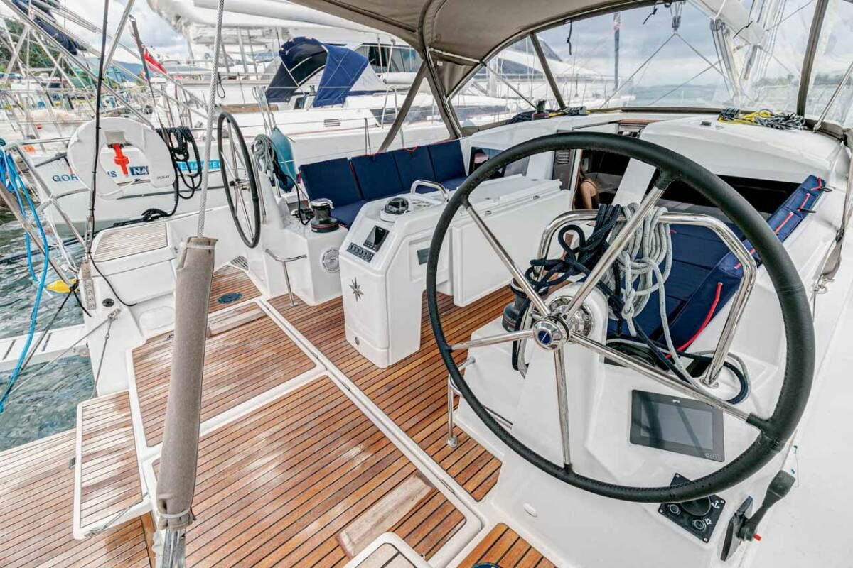 Jeanneau Sun Odyssey 440 | Mystic Blue
