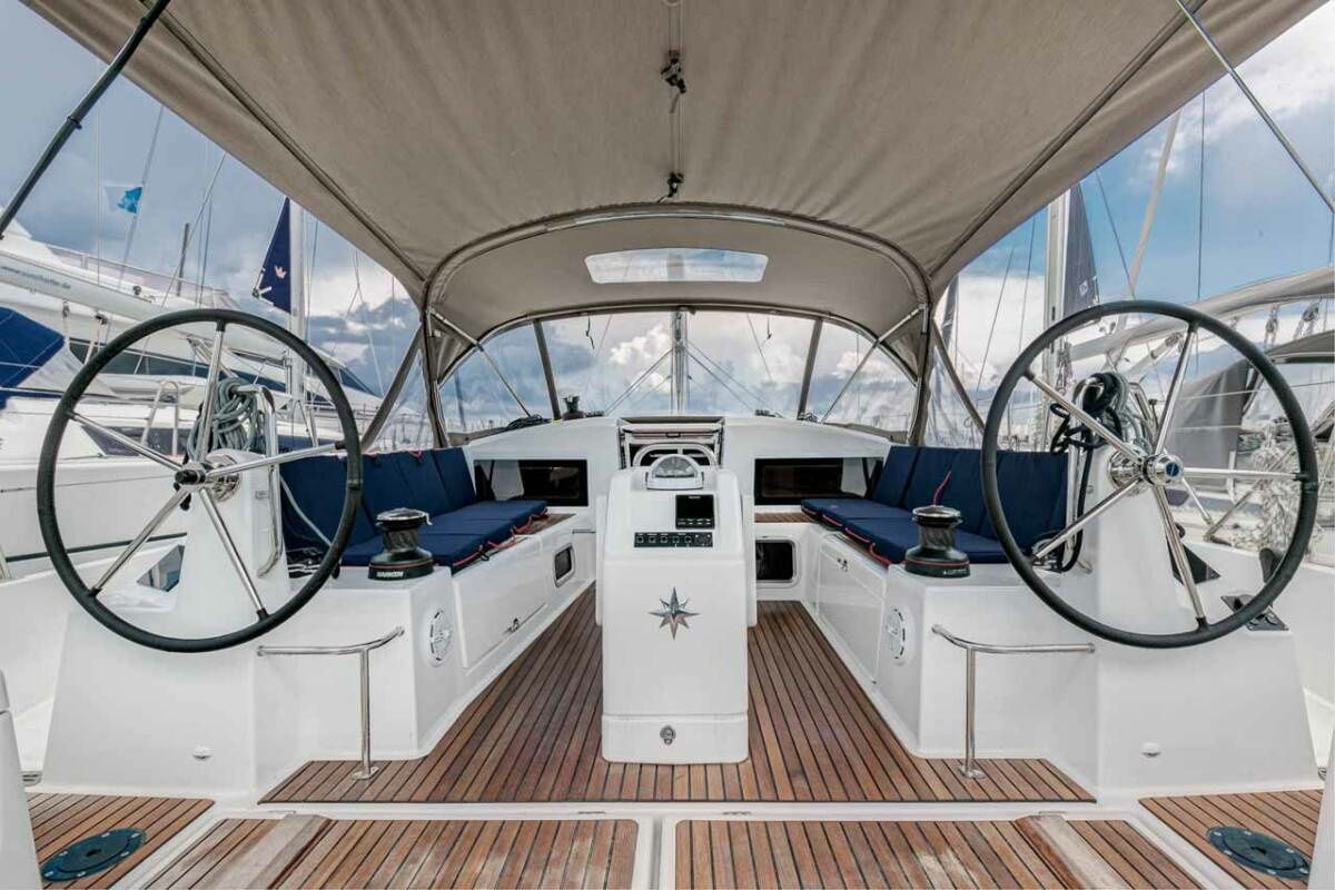 Jeanneau Sun Odyssey 440 | Mystic Blue