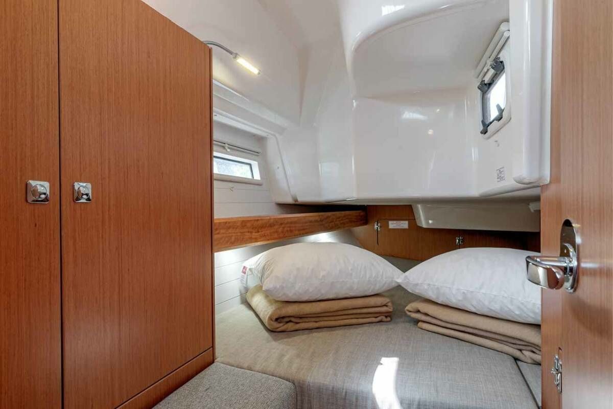 Bavaria Cruiser 34 | Galway Girl