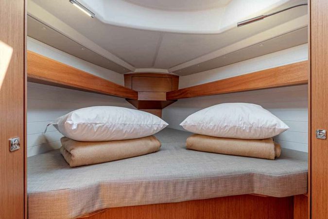 Bavaria Cruiser 34 | Galway Girl