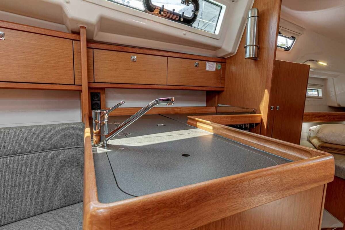 Bavaria Cruiser 34 | Galway Girl