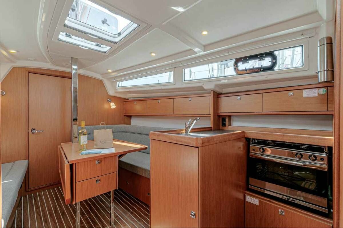 Bavaria Cruiser 34 | Galway Girl
